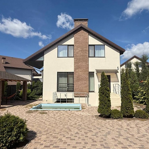 Дом в продажу